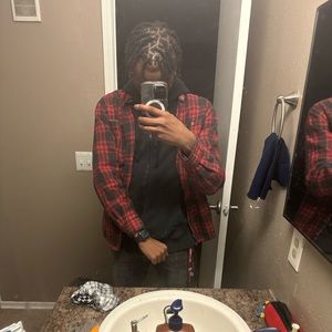 Meet your Posher, Avion